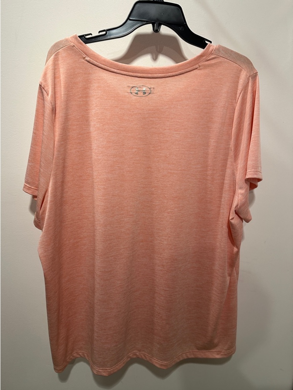 Under Armour Peach V-Neck Heathered Performance Top 2XL - Picture 5 of 6